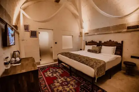 Ortahisar Cave - 5