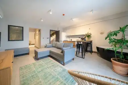 Reddoors Suites Sea View - 25