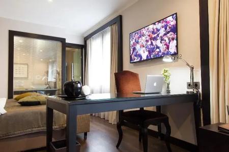 Quentin Boutique - 67