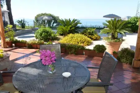 Miramare Residence Guest House - 101