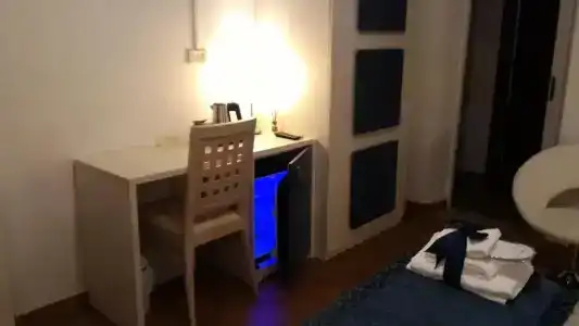 Albis Rooms Guest House - 82