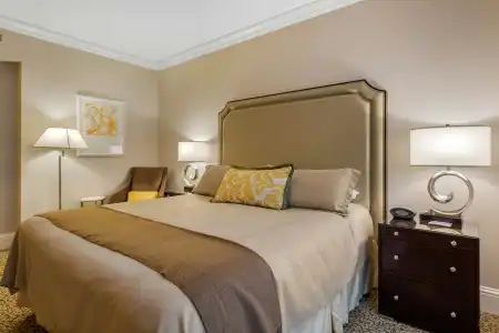 Omni Berkshire Place - 46