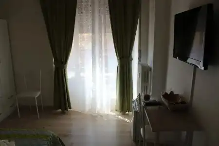 Damiani & Sister Guest House - 29