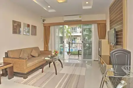 Whispering Palms Suite - 6