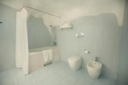 Tsunami Spa - 114