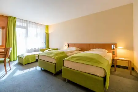 Schlosspark-Hotel - 33
