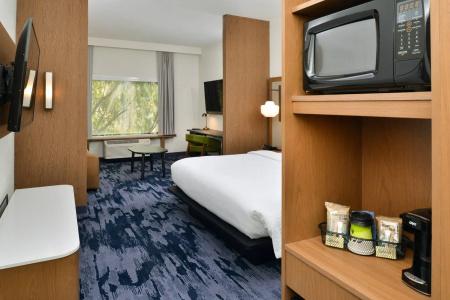 Fairfield Inn & Suites Charlotte University Research Park - 34