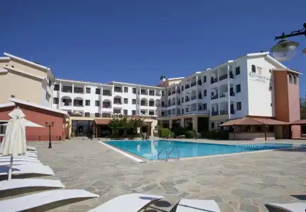 Episkopiana And Sports Resort - 4