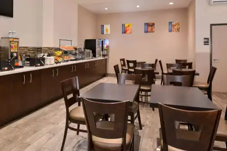 Best Western Airpark - LAX Airport LA Stadium - 20