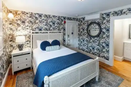 Serenity Inn Newport - 27
