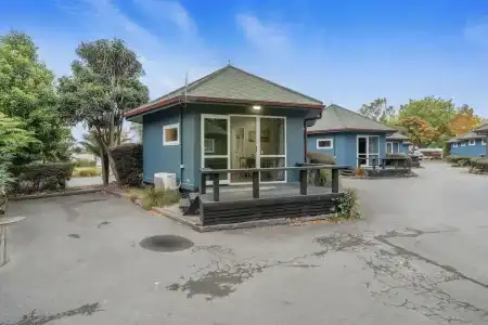Christchurch Top 10 Holiday Park - 101