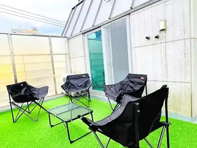 KW Hongdae Line Hostel - 55