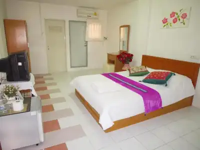 Thanapa Mansion - Hostel - 31