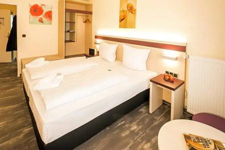 PANORAMA in Neustadt an der Weinstraße - 52