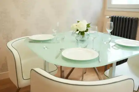 Hôtel Duquesne - 77