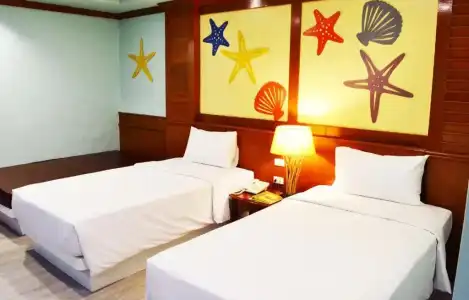Baumanburi Patong - 13