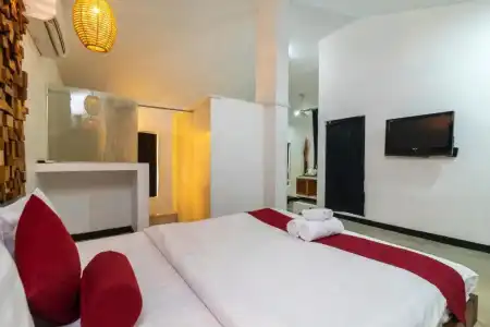 Apsara Greenland Boutique - 98