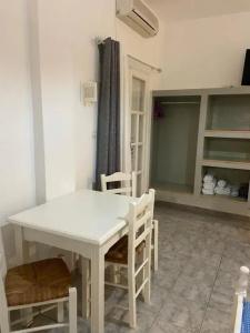 Letta Studios - 24
