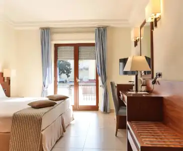 Suites & Residence Napoli - 2