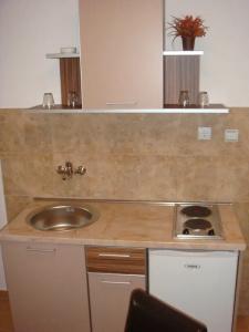 Azzuro Apartments - 56