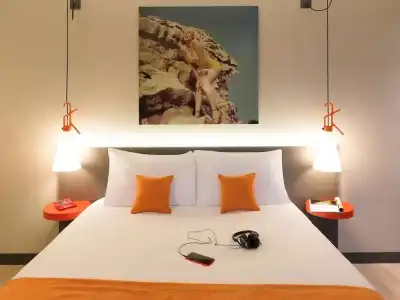 ibis Styles Lyon Confluence - 112