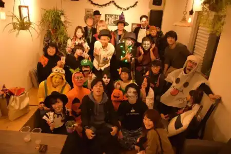IZA Enoshima Guesthouse&Bar - Hostel - 22