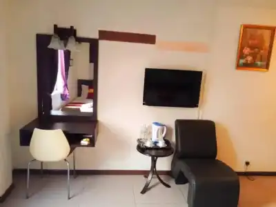 City Inn - 19