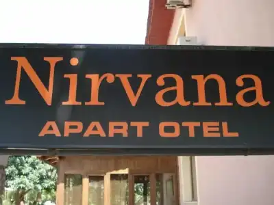 Nirvana Apart - 0