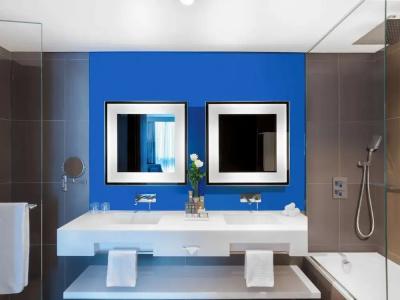 Novotel Bur Dubai - 65