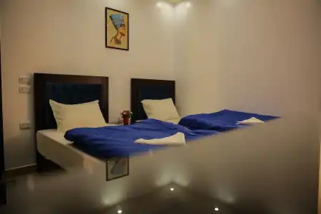 Pyramids View - 42