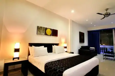 East Suites - 28