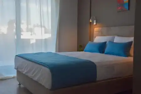Thisean Modern Suites By Athens Stay - 1
