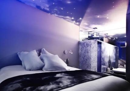 Five Boutique Paris Quartier Latin - 65