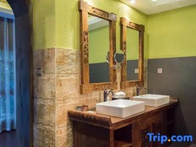 Lisiman Inn (Lijiang Art Club) - 24