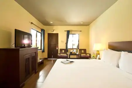 Rose Bay Resort - 73