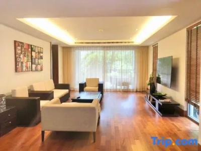 Pearl of Naithon - 128