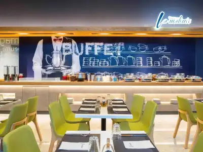 ibis budget Ambassador Busan Haeundae - 18