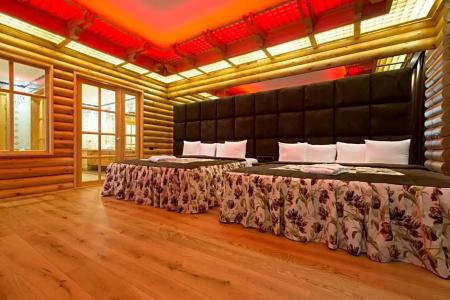 Royal Spa & Resort - 120