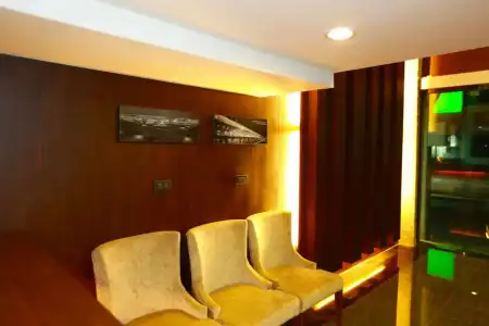 Collection O The Bangkok Airport Link Suite - 25
