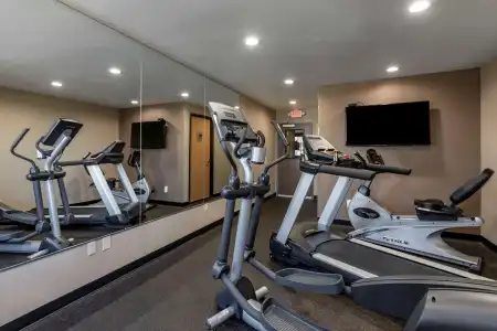 Best Western Plus Las Vegas West - 25