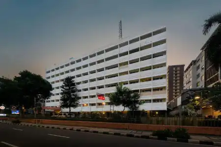 Marcopolo Jakarta - 30