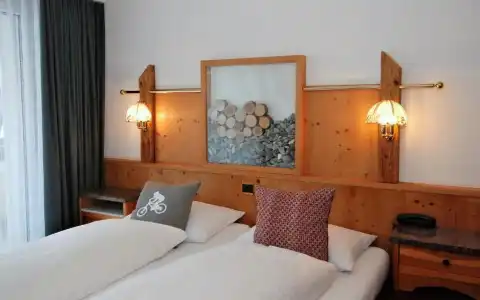 Crystal Engelberg - 34