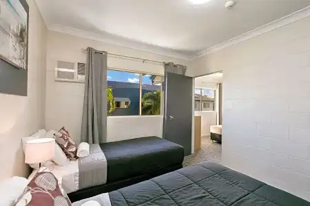 Cairns Queens Court - 46