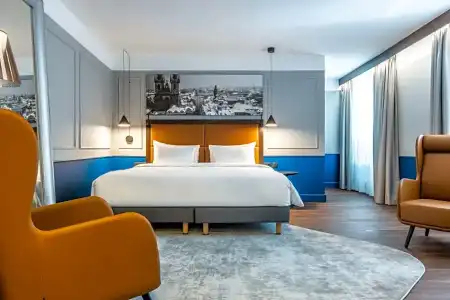 Radisson Blu - 81