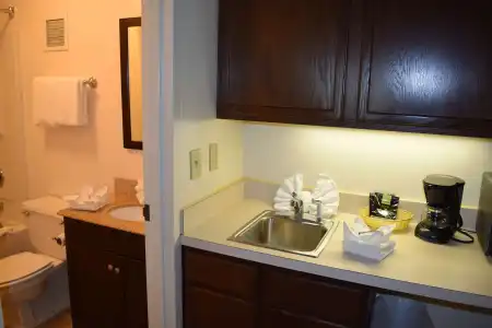 Bluegrass Extended Stay - 14