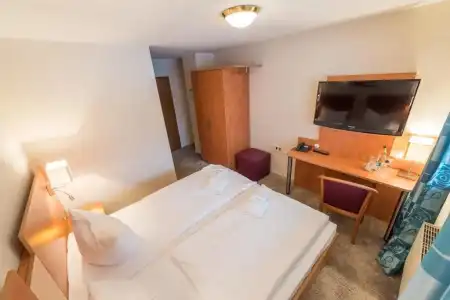 ApartKoenigslinie - 68
