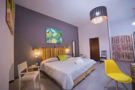 H. G. Boutique Toledo Napoli Centro - 80