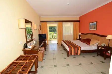 Tarisa Resort & Spa - 3