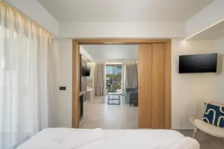 Rhoe Seaside Apartments - 76