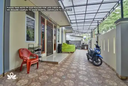 OYO Life 2392 Ruang Keluarga Jo Duri Kosambi - 11